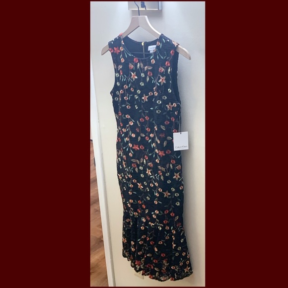 🌼Calvin Klein Black Floral Dress🌼 - Picture 3 of 6
